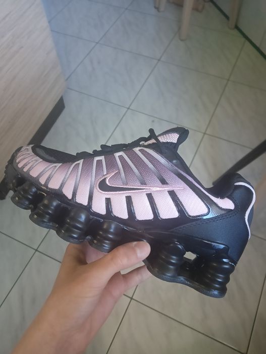 Nike shox pink playful