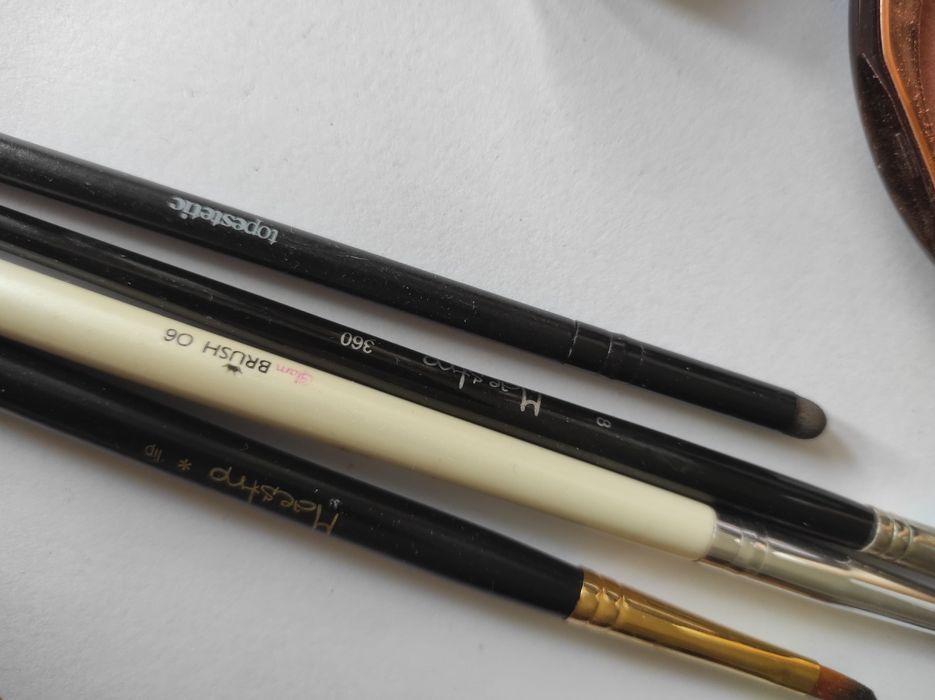 Zestaw pędzli domakijażu