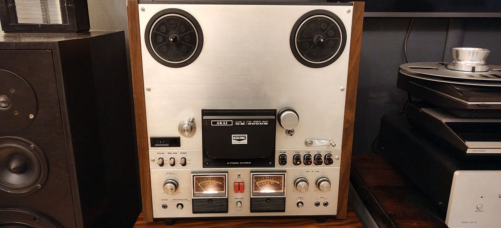 Magnetofon szpulowy AKAI GX-600D 4 Track steteo