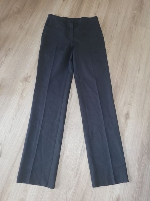 Calça clássica de senhora T-38 nova