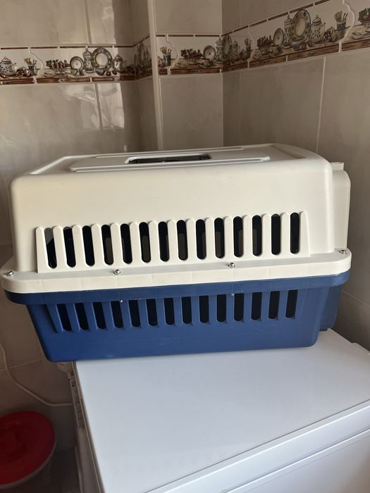Caixa transportadora