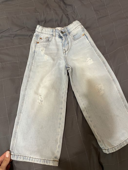 Джинсы на девочку 104 р zara