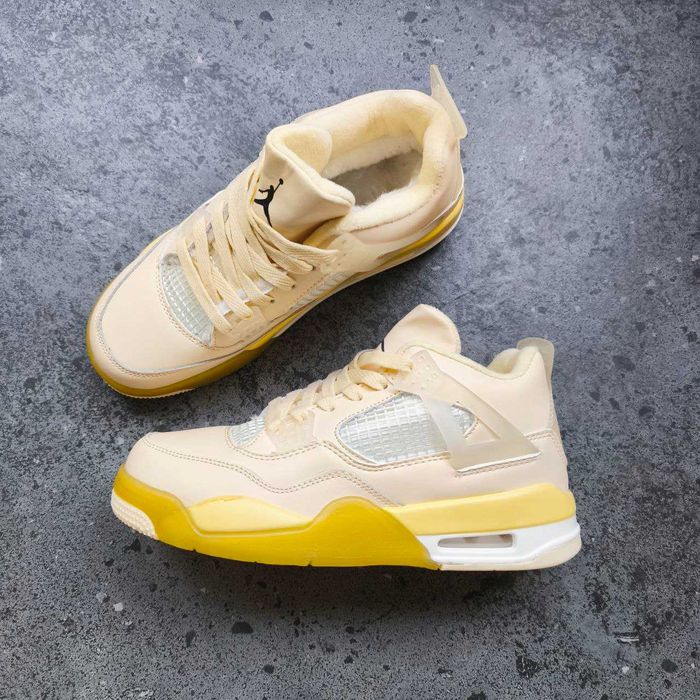 Кросівки Nike Air Jordan 4 Retro з хутром зимові