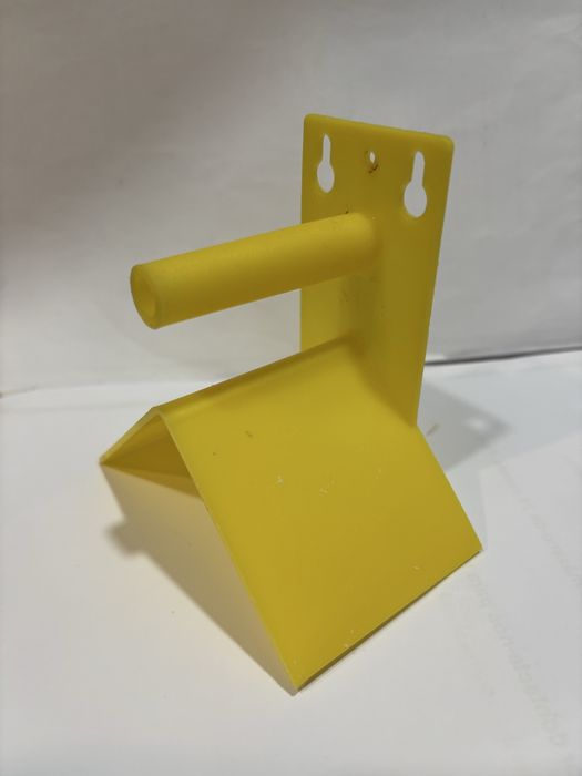 Poleiros.de plastico.