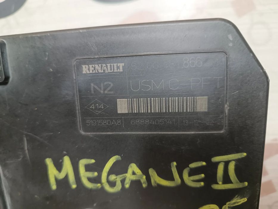 CAIXA DE FUSIVEIS USM N2 RENAULT MEGANE II / SCENIC II 8200481866