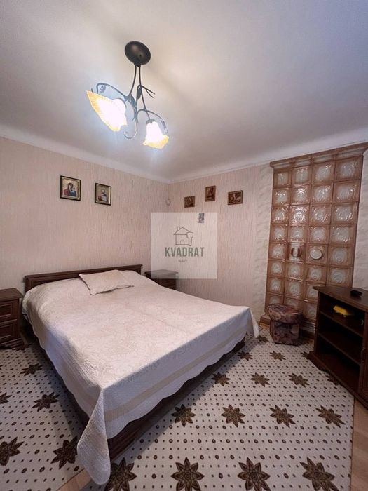 Продам затишний будинок з басейном та зоною відпочинку біля Дністра