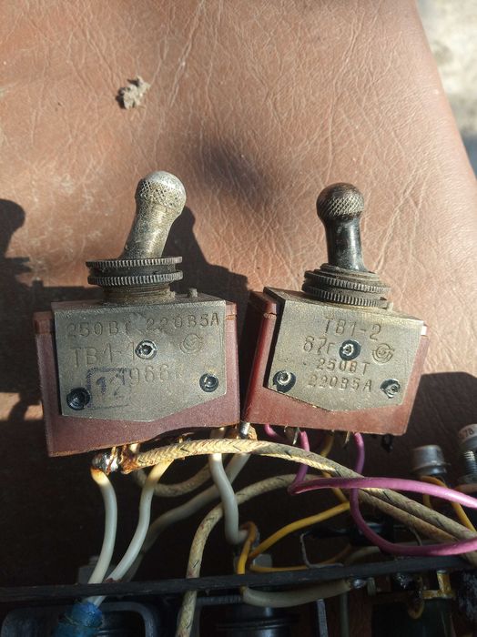 Продам два переключателя ТБ 1-2 и ТБ1-1