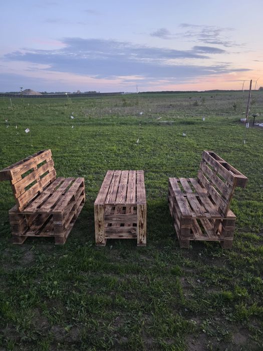 Zestaw  ogrodowy z palet