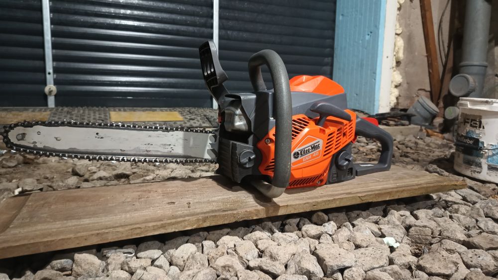 Пила ланцюгова бензинова. Oleo -  mac.
