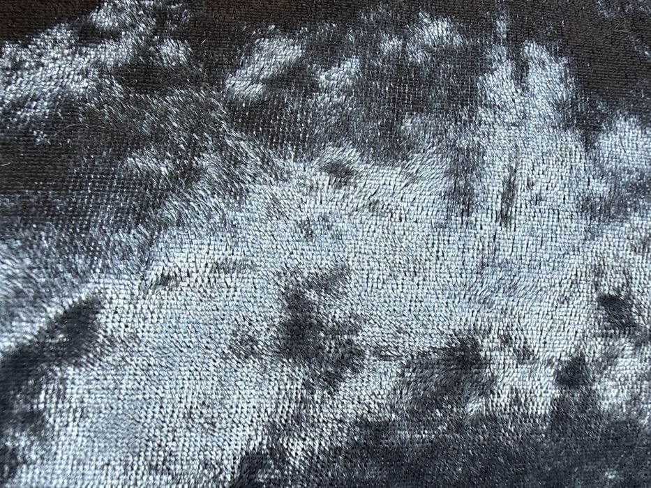 Poduszka welurowa PREMIUM – szara 45 × 45 cm