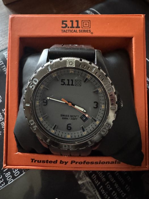 Наручные часы 5.11