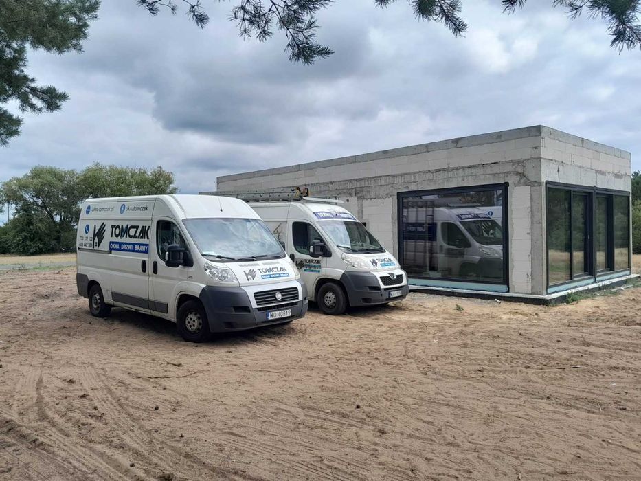 Okna, bramy, drzwi, parapety, panele. Sprzedaż i montaż