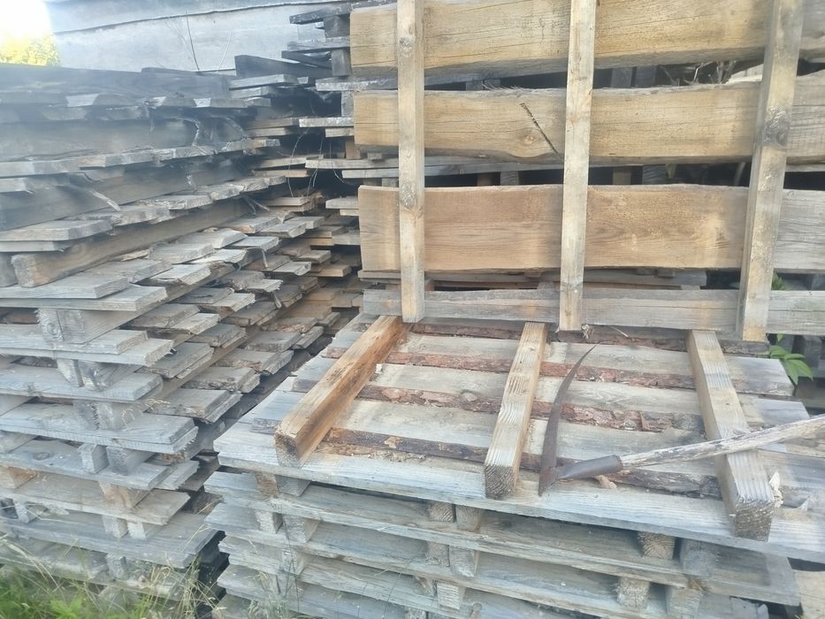 Продам піддони для блоків