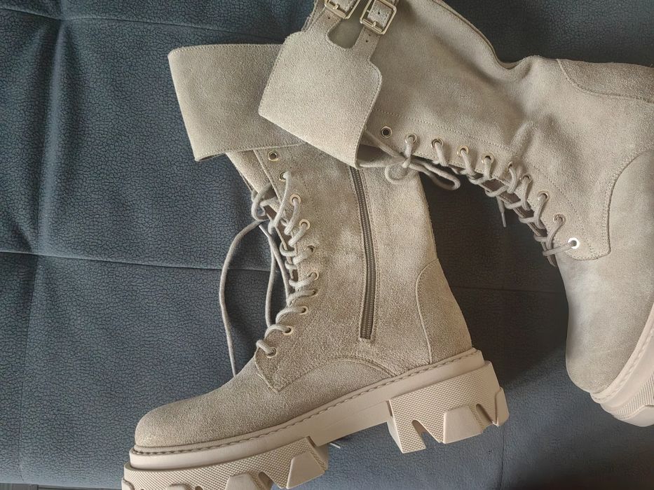 Carinii r. 39 workery jak nowe