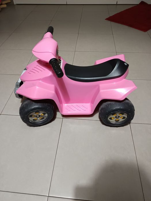 Moto 4 Elétrica Quad Racy Feber Pink 6V 18M+