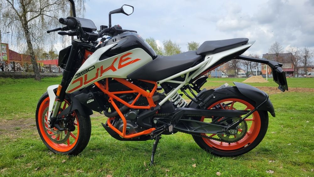 KTM Duke390 з Японії