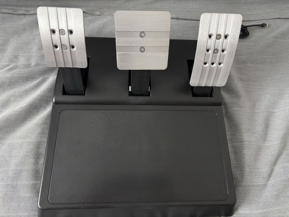 Pedały thrustmaster T3PA-GT