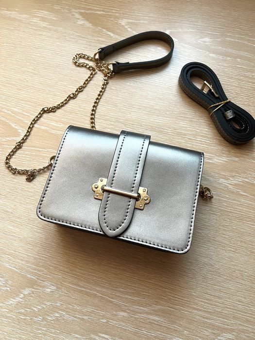 Torebka mała kopertówka nerka na wyjście Venezia