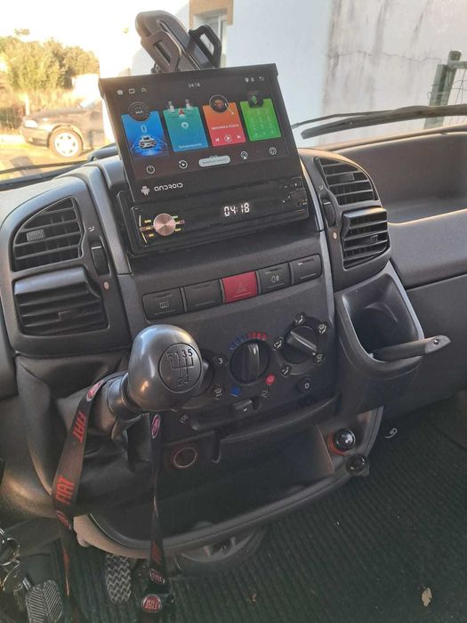 AUTOCARAVANA EXCELENTE ESTADO MUITO ESTIMADA