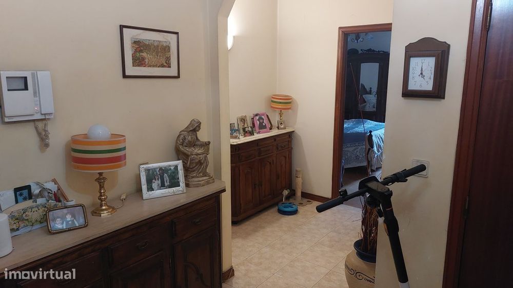 T4 com Garagem Box e Varandas | Zona Premium de Braga