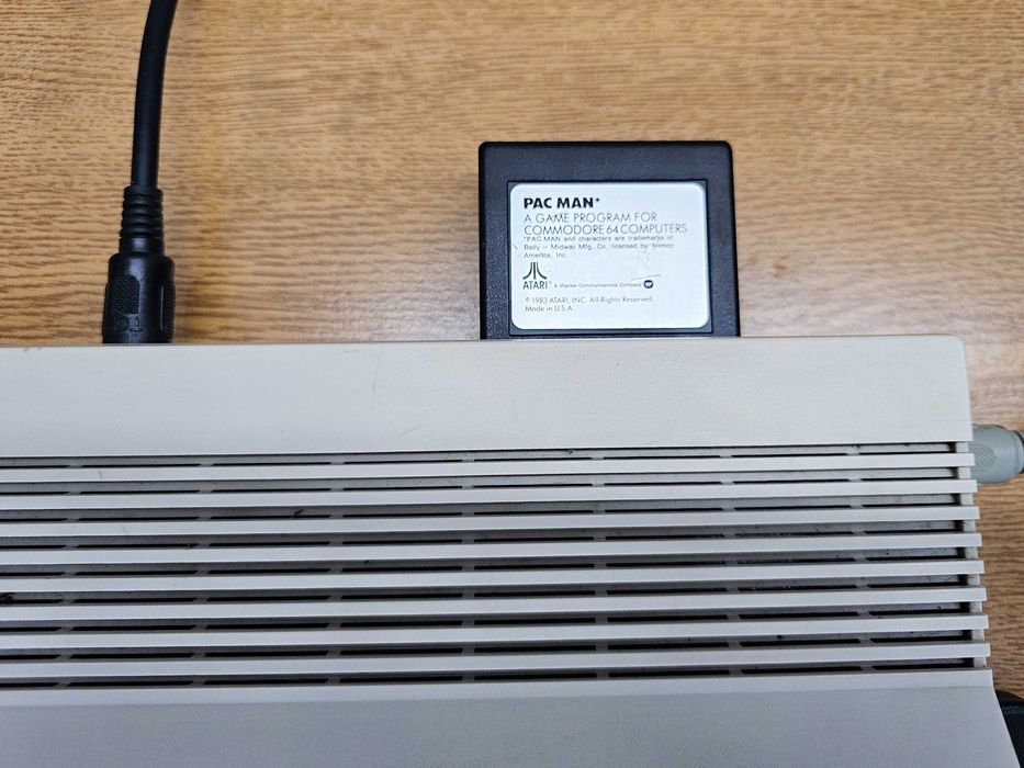 Gra kartridz Commodore c64 Pac Man sprawny Cartridge