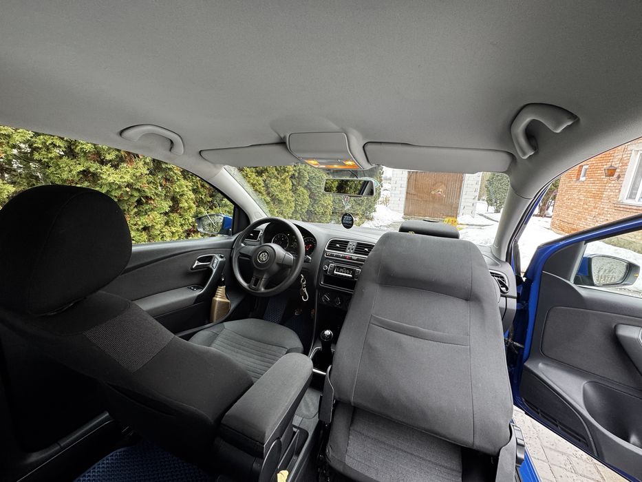 Автомобіль стан супер Volkswagen Polo 2012 1.4 бензин (85 к.с.)