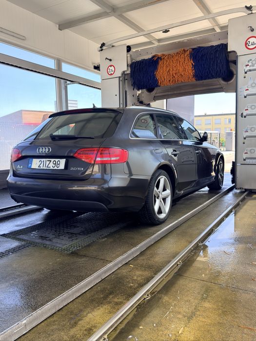 Audi a4  avant 2.0 b8 2010
