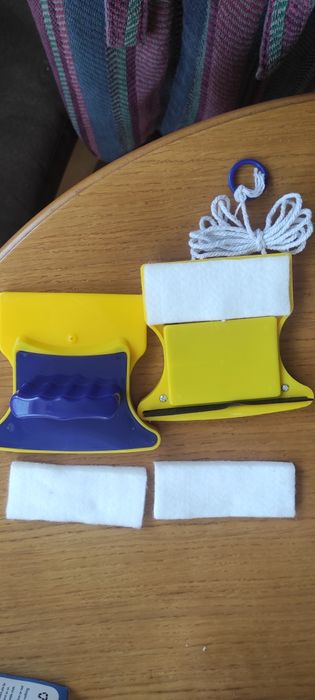 Щітка миюча для вікна