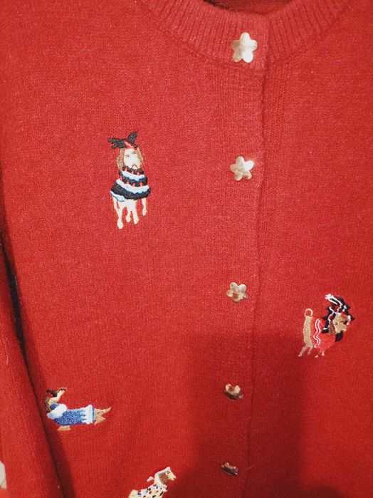 Sweter w pieski XS, S