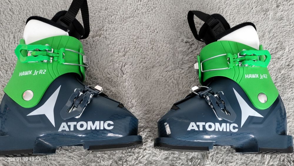 Buty narciarskie dziecięce Atomic 18/18,5 jak nowe