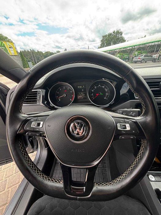 Volkswagen Jetta Sport 1.8л 2015 року СТАН ВІІДМІННИЙ Джетта 6 Фольцваген