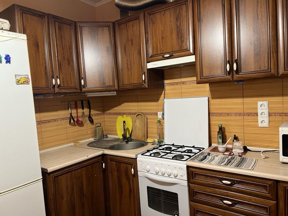 Оренда 2 кім квартири по вул Білецька.