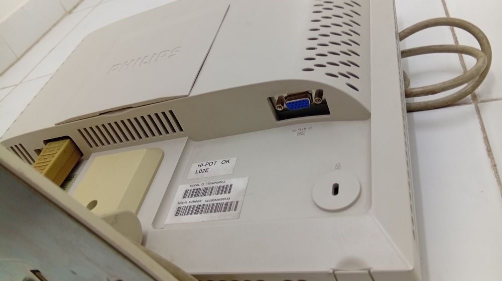 Monitor Philips retro 17