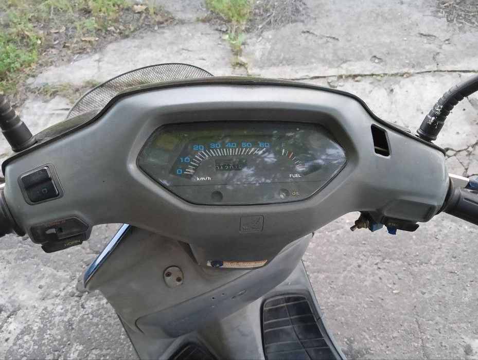 Honda Lead 90 в гарному стані