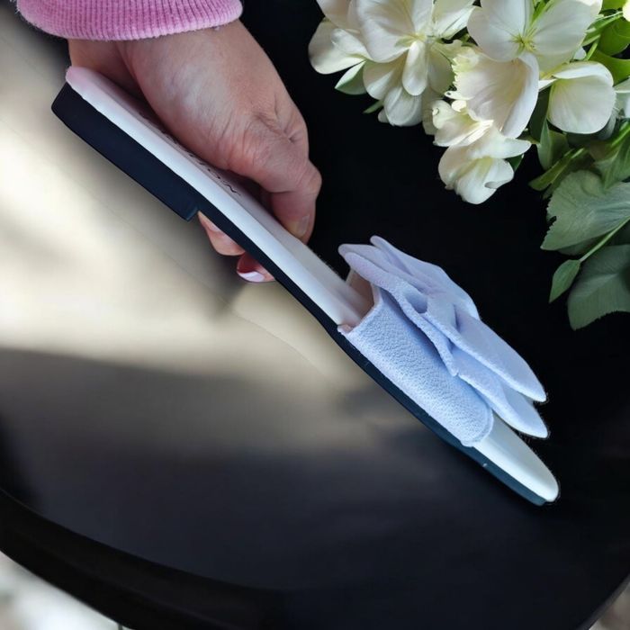 Nowe urocze klapki damskie z kokardką na płaskiej podeszwie