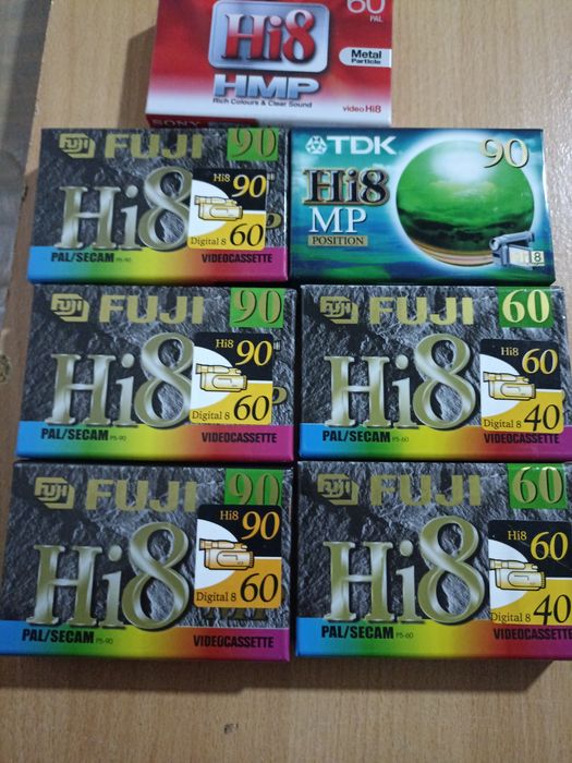 Cassetes de vídeo Hi8 e digital 8