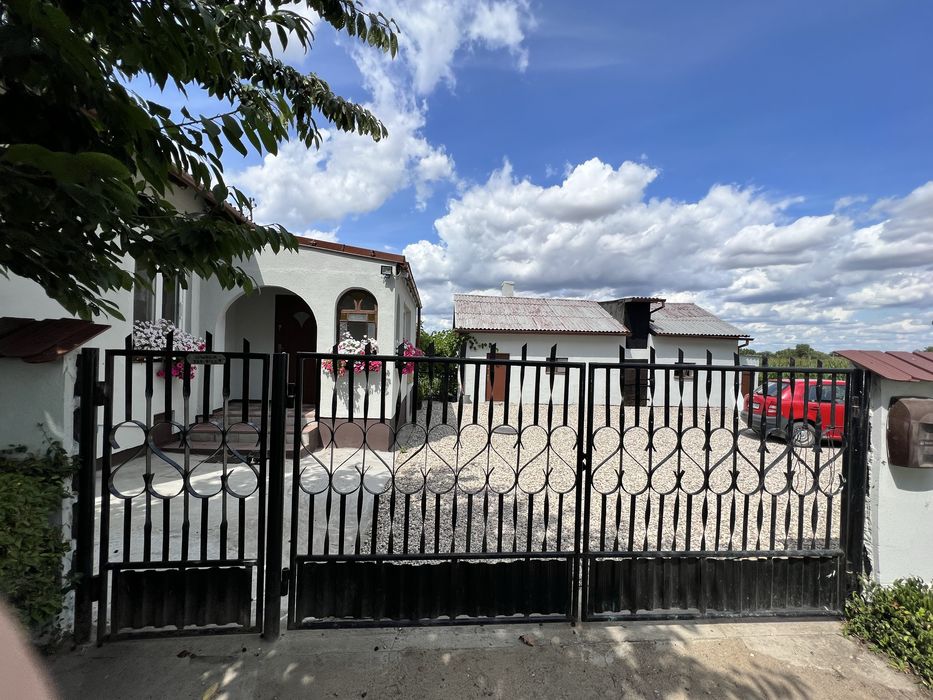 Sprzedam dom wraz działką