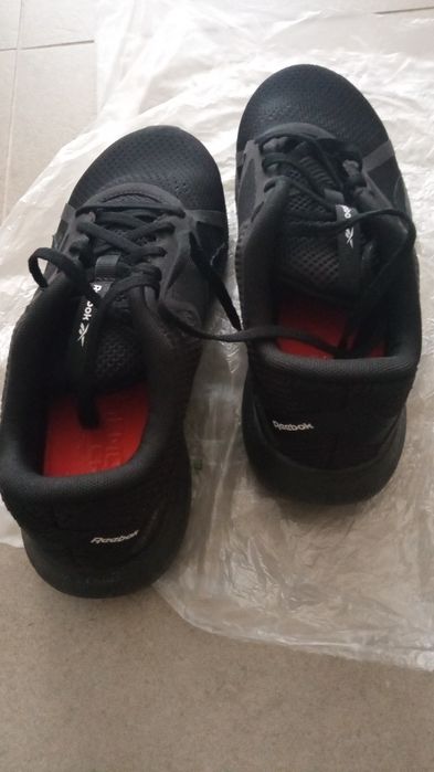 Tênis Reebok NR 38 em bom estado