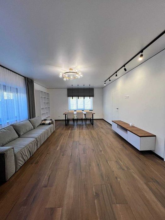 Купите  2этажный 4комнатный дом район Динамо Гагарина Генерала Пушкина