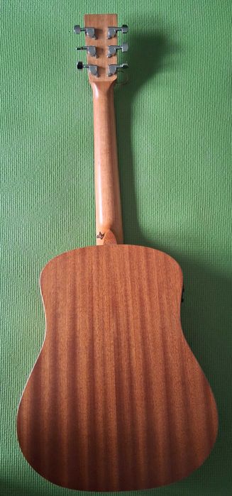 Guitarra Tanglewood Travel electro-acustica