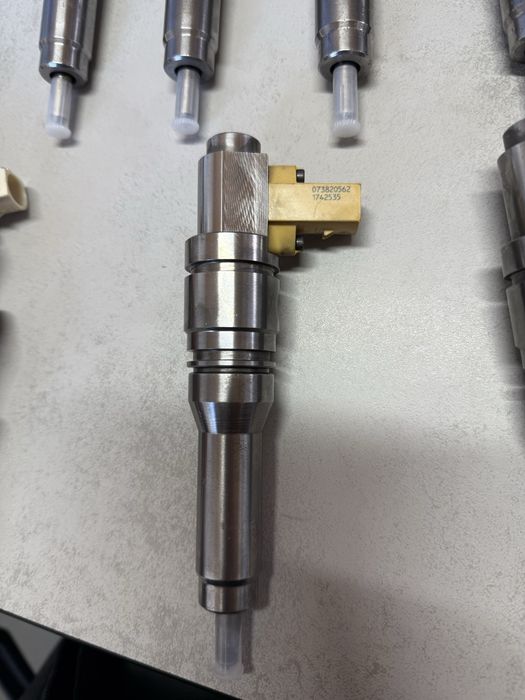 Форсунки смарт інжектори форсунки даф 105 CF85 1725282 1820820 1905002