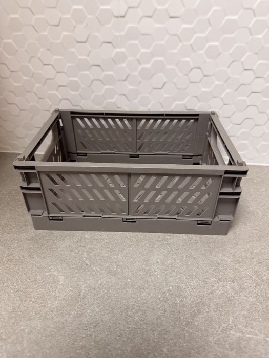 Piękna składana skrzyneczka np na zabawki