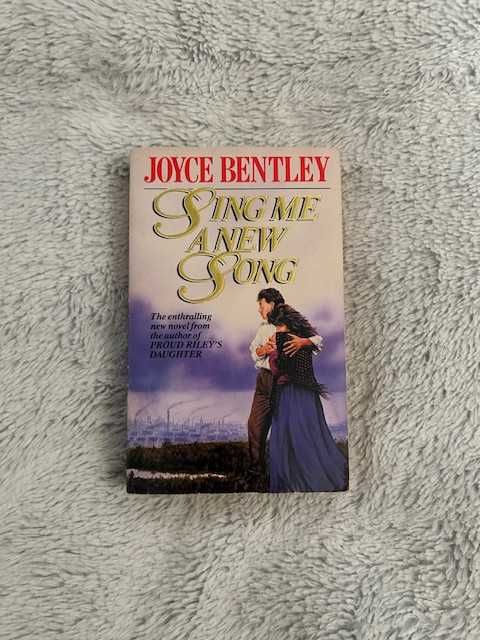 „Sing me a new song” Joyce Bentley