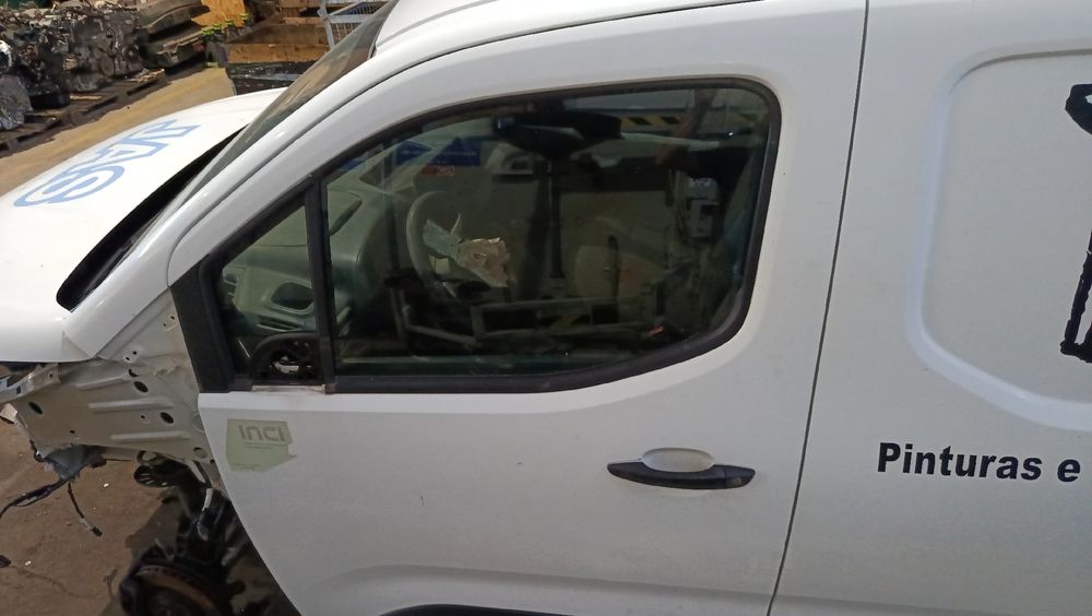 Porta frente esquerda CITROËN Berlingo (K9)