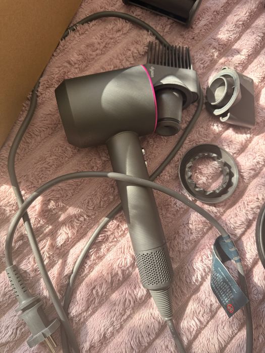 Фен Дайсон в гарному стані