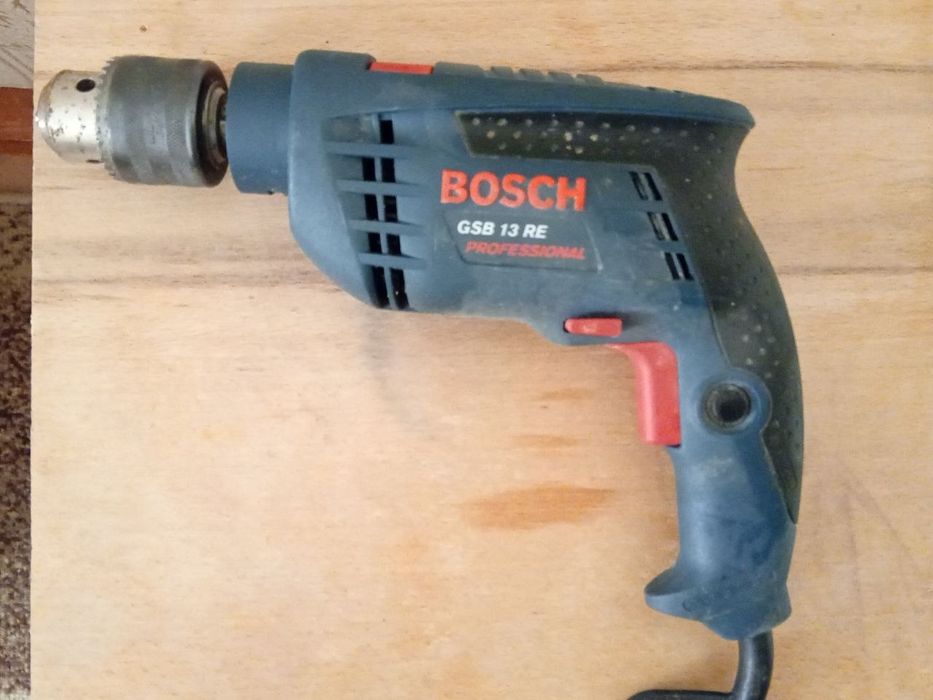 Дрель ударная Bosch
