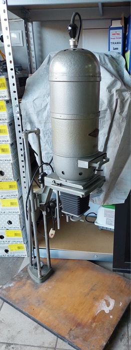 Zestaw do ciemni fotograficznej – powiększalnik + maskownica 13x18 + s