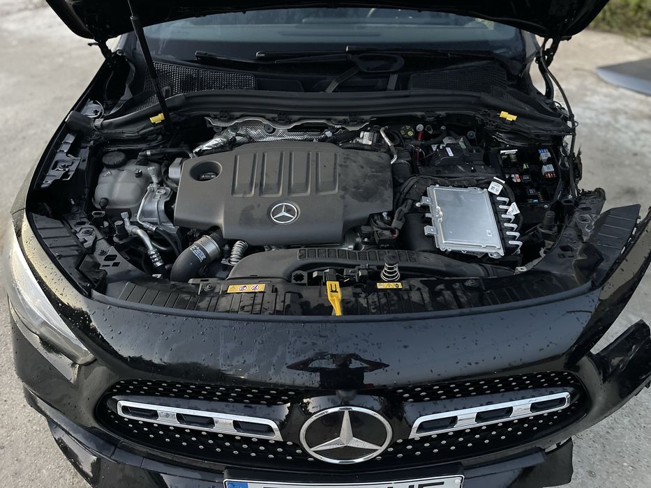 Mercedes Benz Gla180d Amg