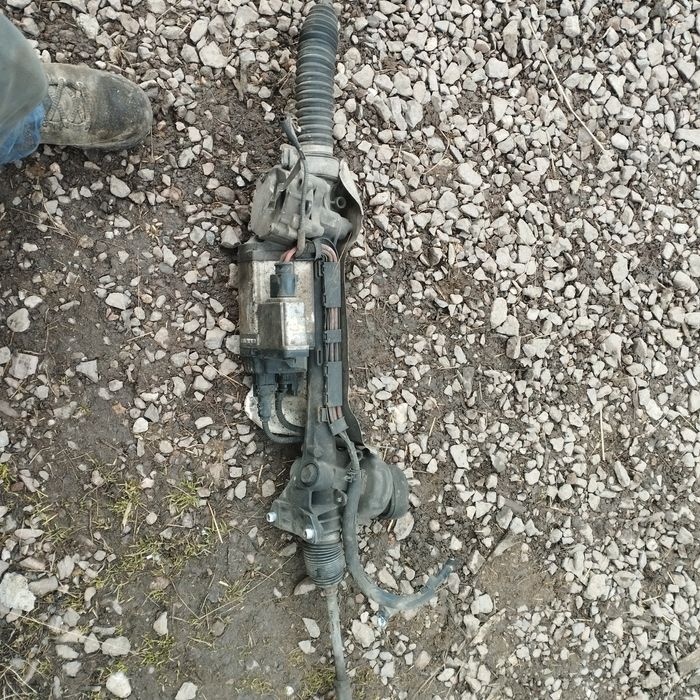 Volkswagen Touran 1 golf V audi A3 maglownica przekładnia kierownicza