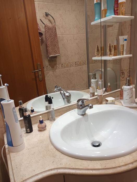 Armário Casa Banho e Espelho